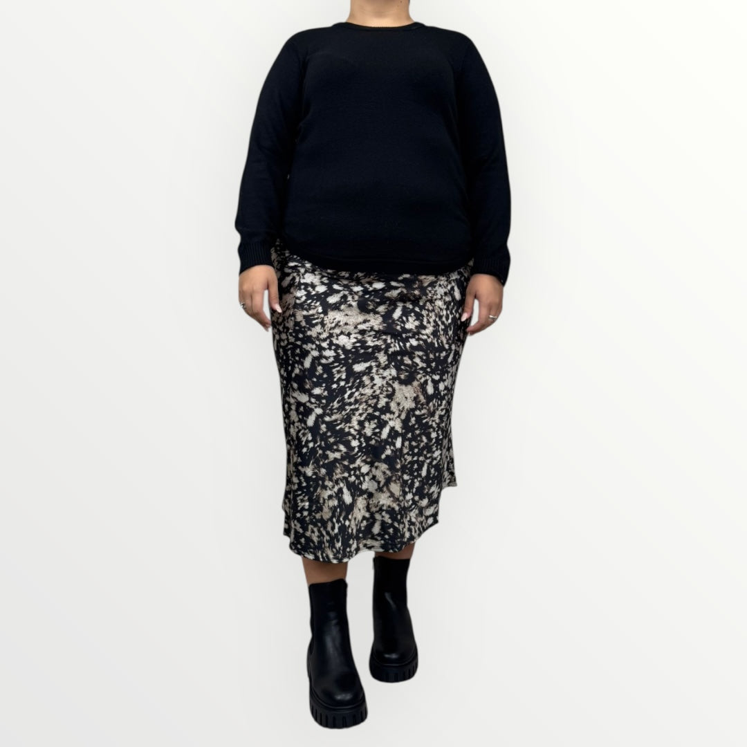 CARMAKOMA - GONNA DOMINA