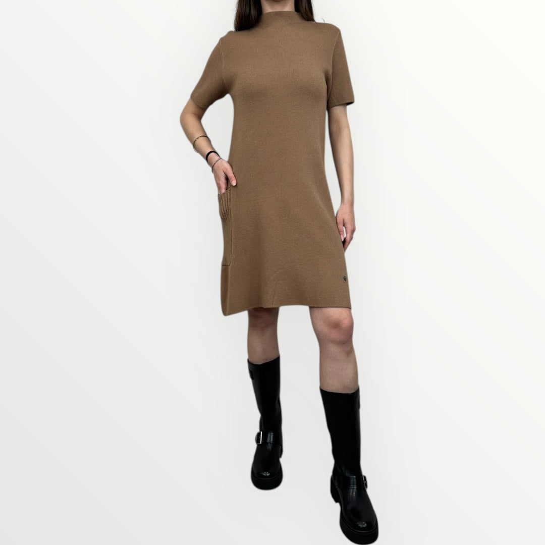 LOFT.73 - ABITO TASCA