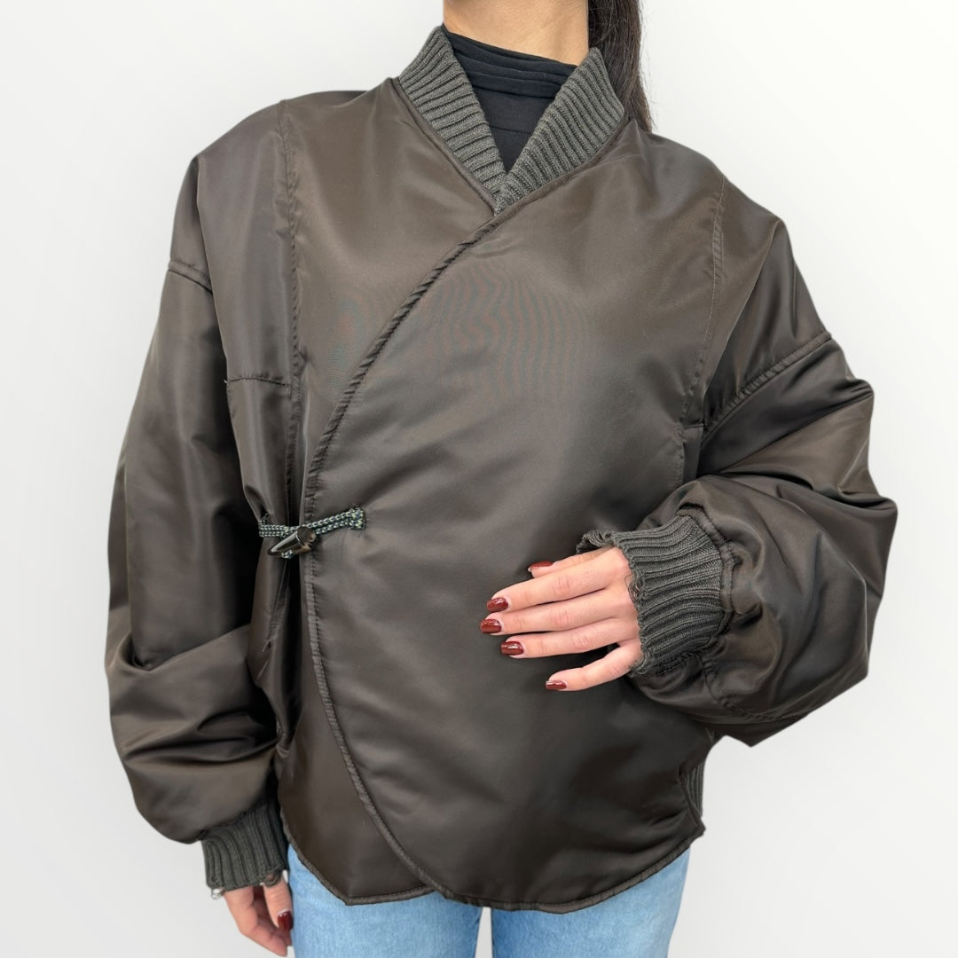 MOTEL - BOMBER CON ALAMARI