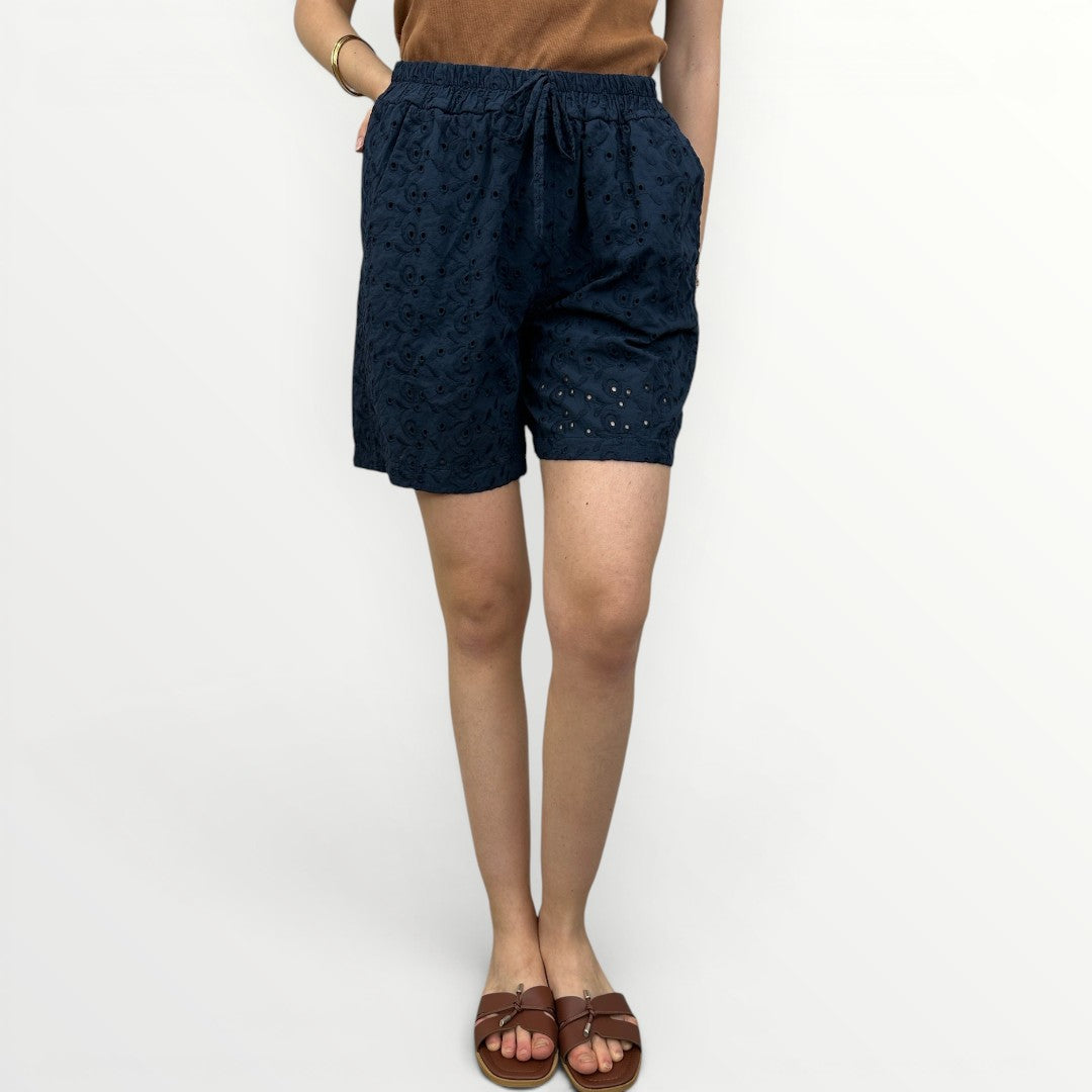 LOFT.73 - SHORT LIDIA