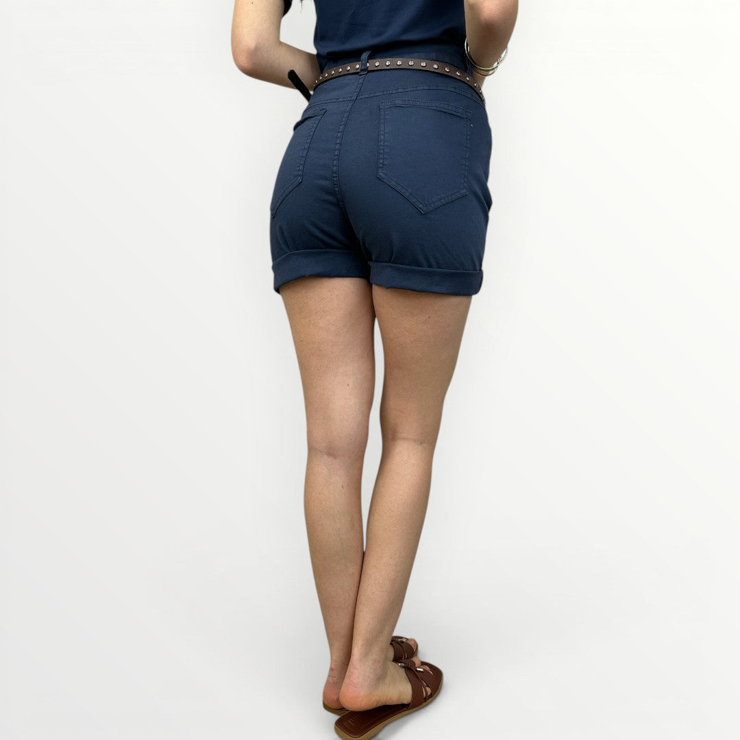 LOFT.73 - SHORT ISABELLA