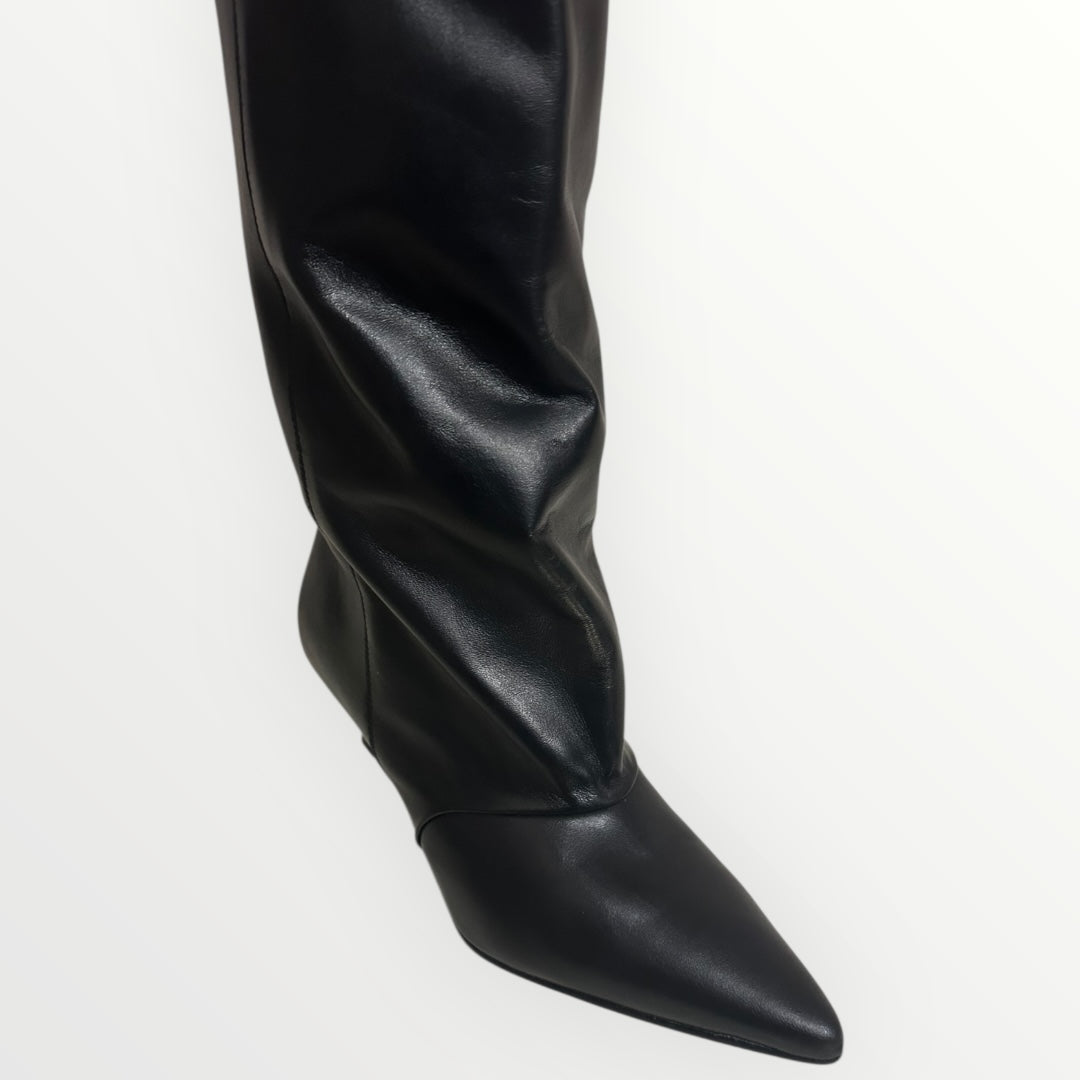 DIVINE FOLLIE - STIVALE CON GAMBALE ARRICCIATO