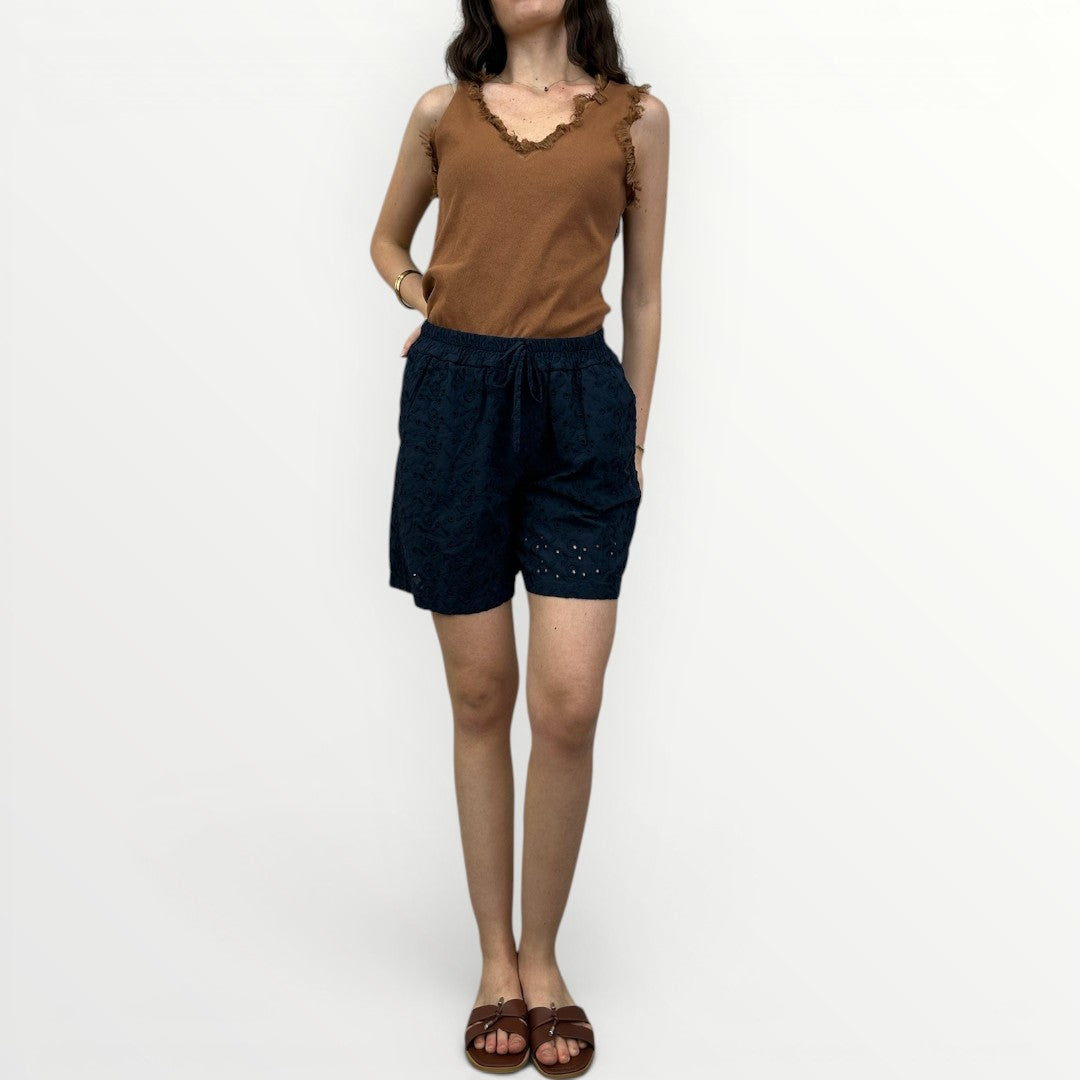 LOFT.73 - SHORT LIDIA