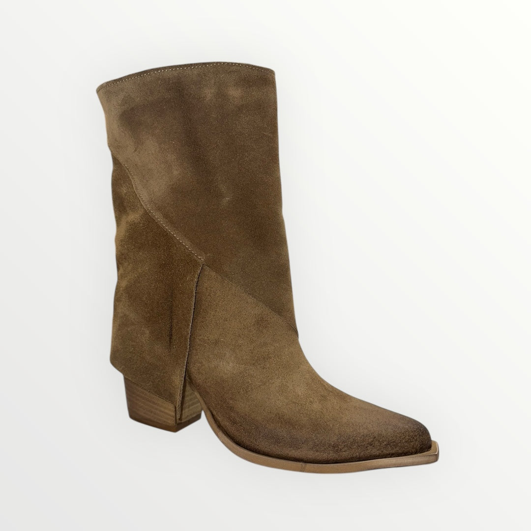 DIVINE FOLLIE - STIVALE BASSO CON RISVOLTO