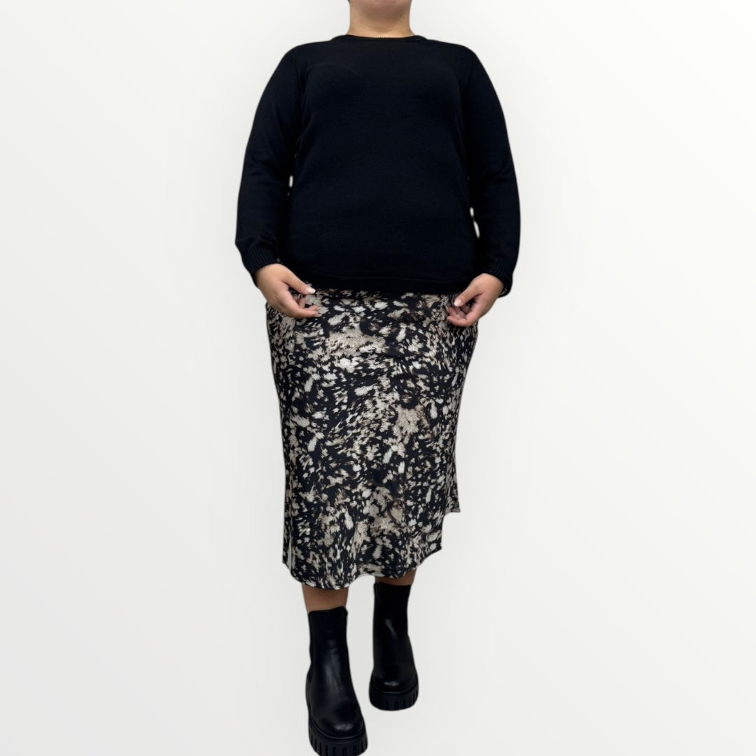 CARMAKOMA - GONNA DOMINA