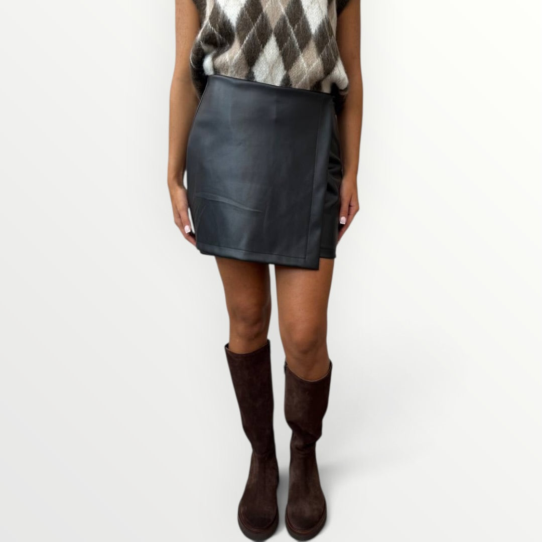 LOFT.73 - SHORT CANDITO