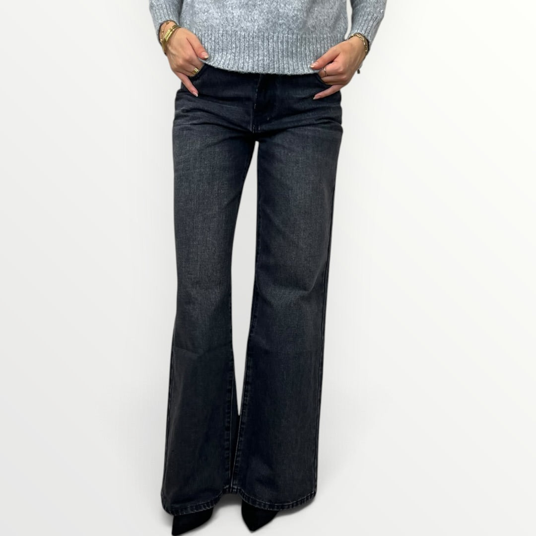 NO SECRETS - JEANS CON INSERTI IN PIZZO