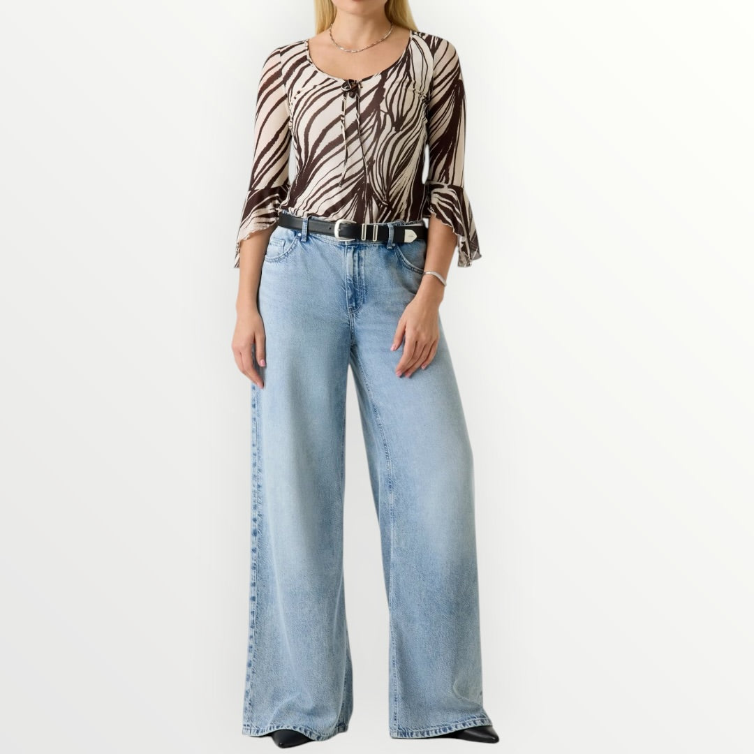 GUESS - T-SHIRT CON MANICHE SCAMPANATE