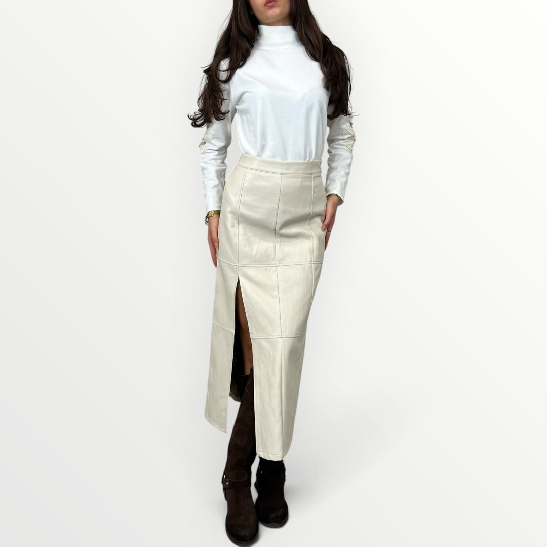 NO SECRETS - MAGLIA DOLCEVITA CON RICAMI