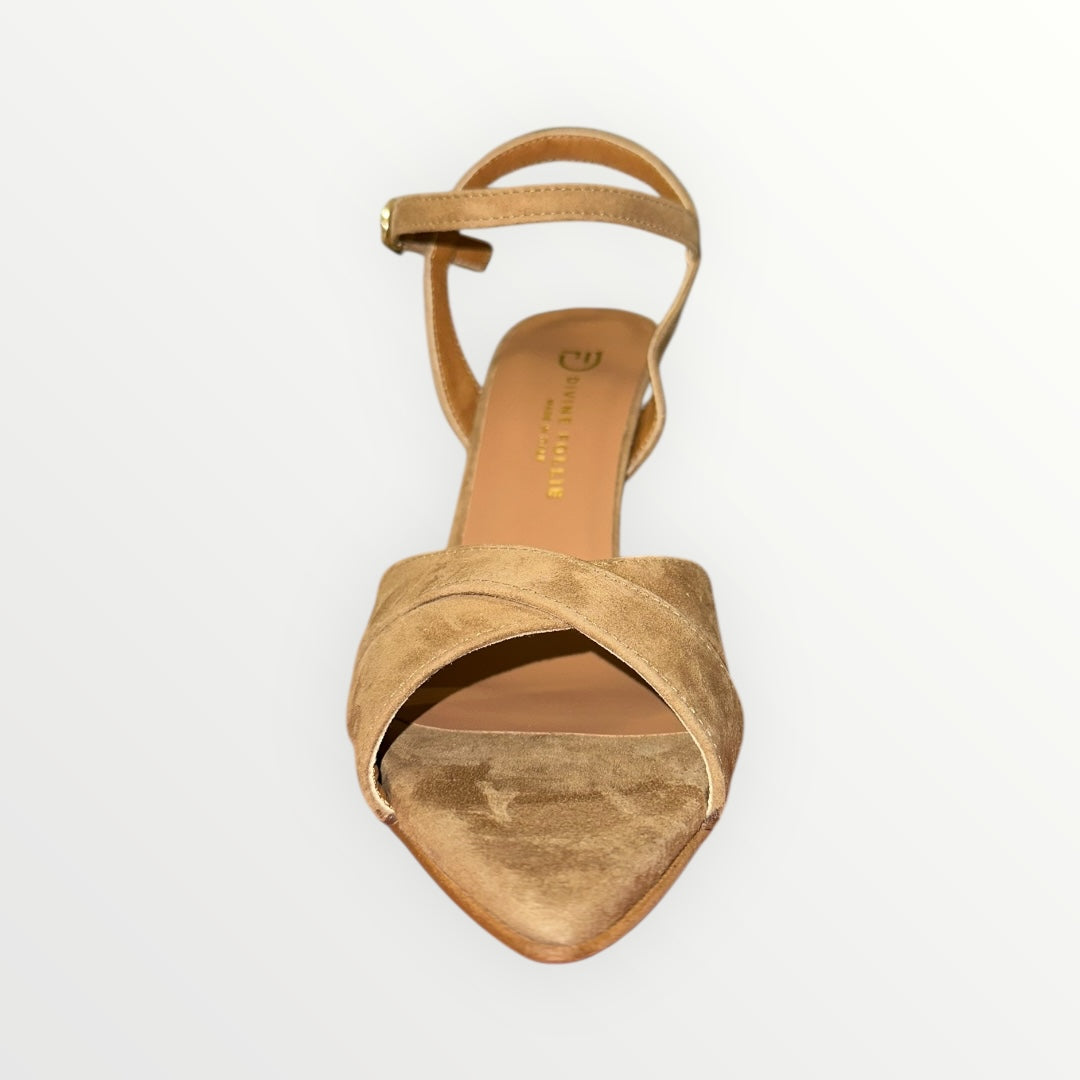 DIVINE FOLLIE - SANDALO CON INCROCIO SULLA PUNTA