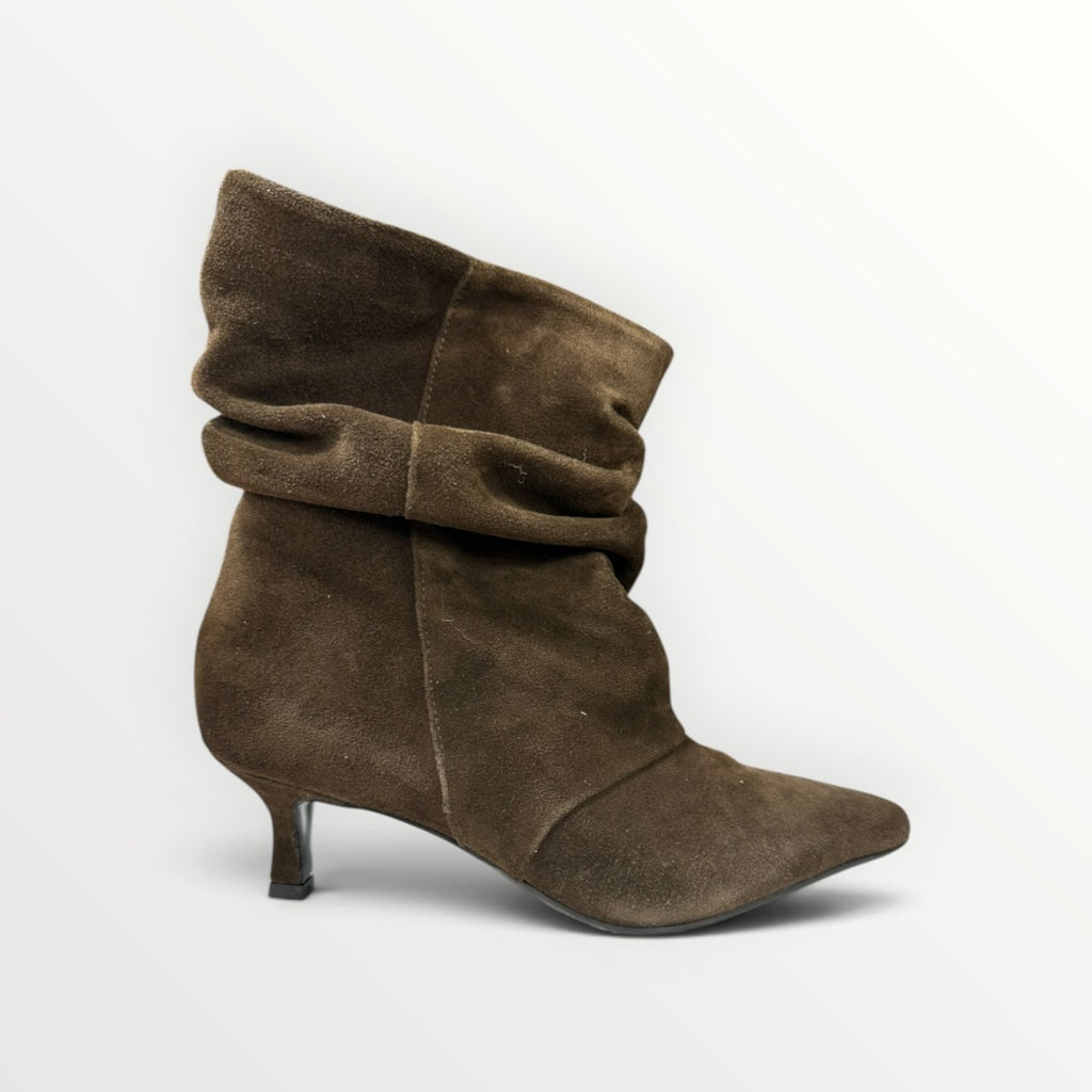 DIVINE FOLLIE - STIVALETTO SCAMOSCIATO GAMBALE MORBIDO