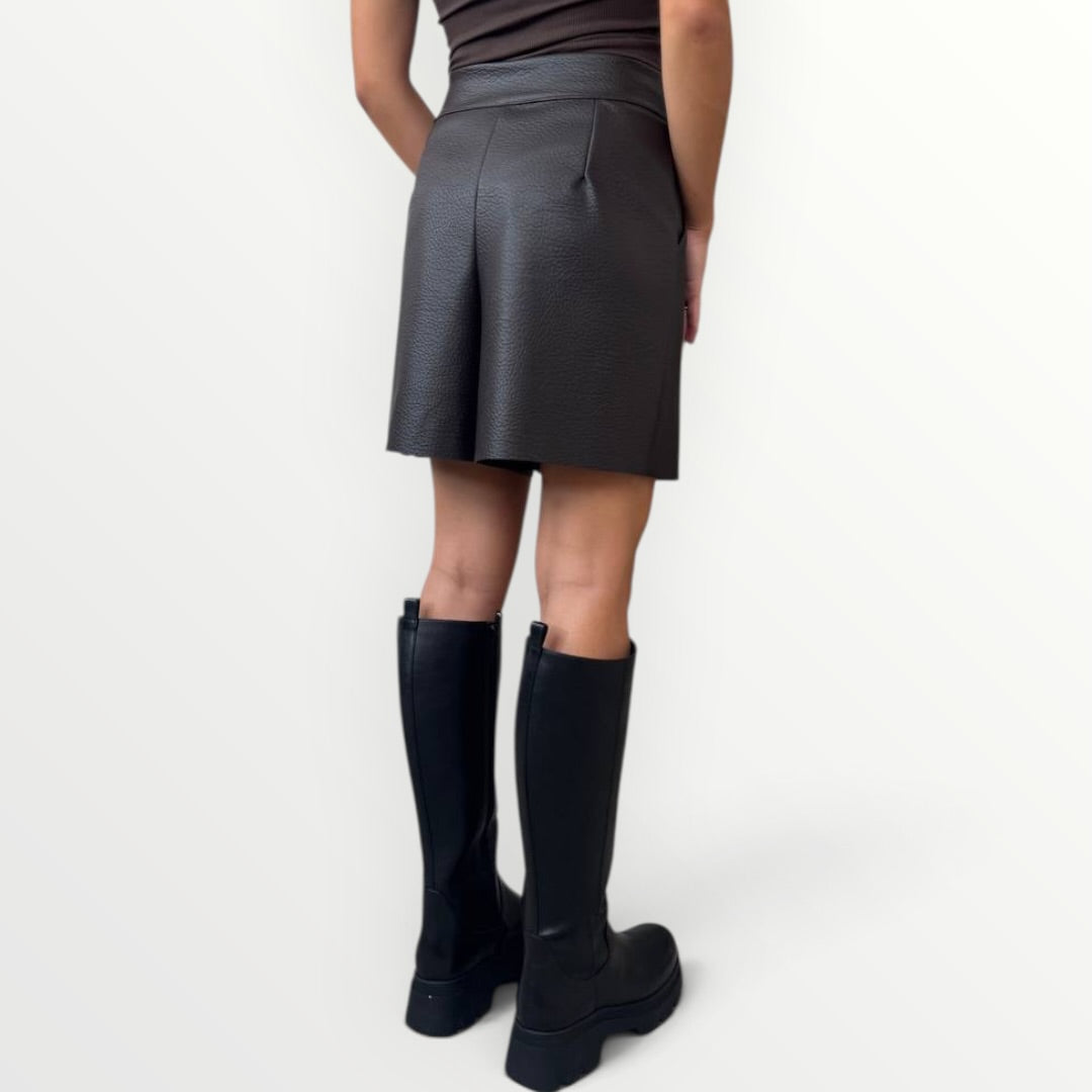 LOFT.73 - SHORT CUBA