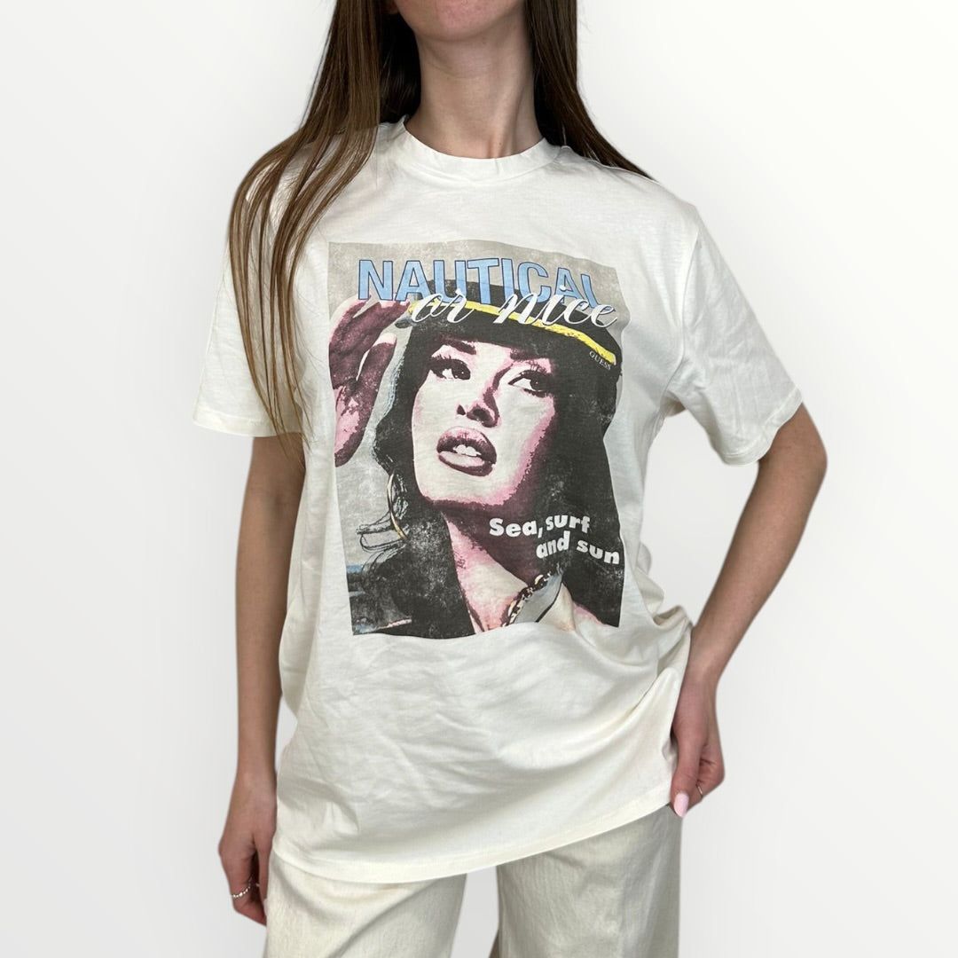 GUESS - T-SHIRT CON STAMPA FRONTALE