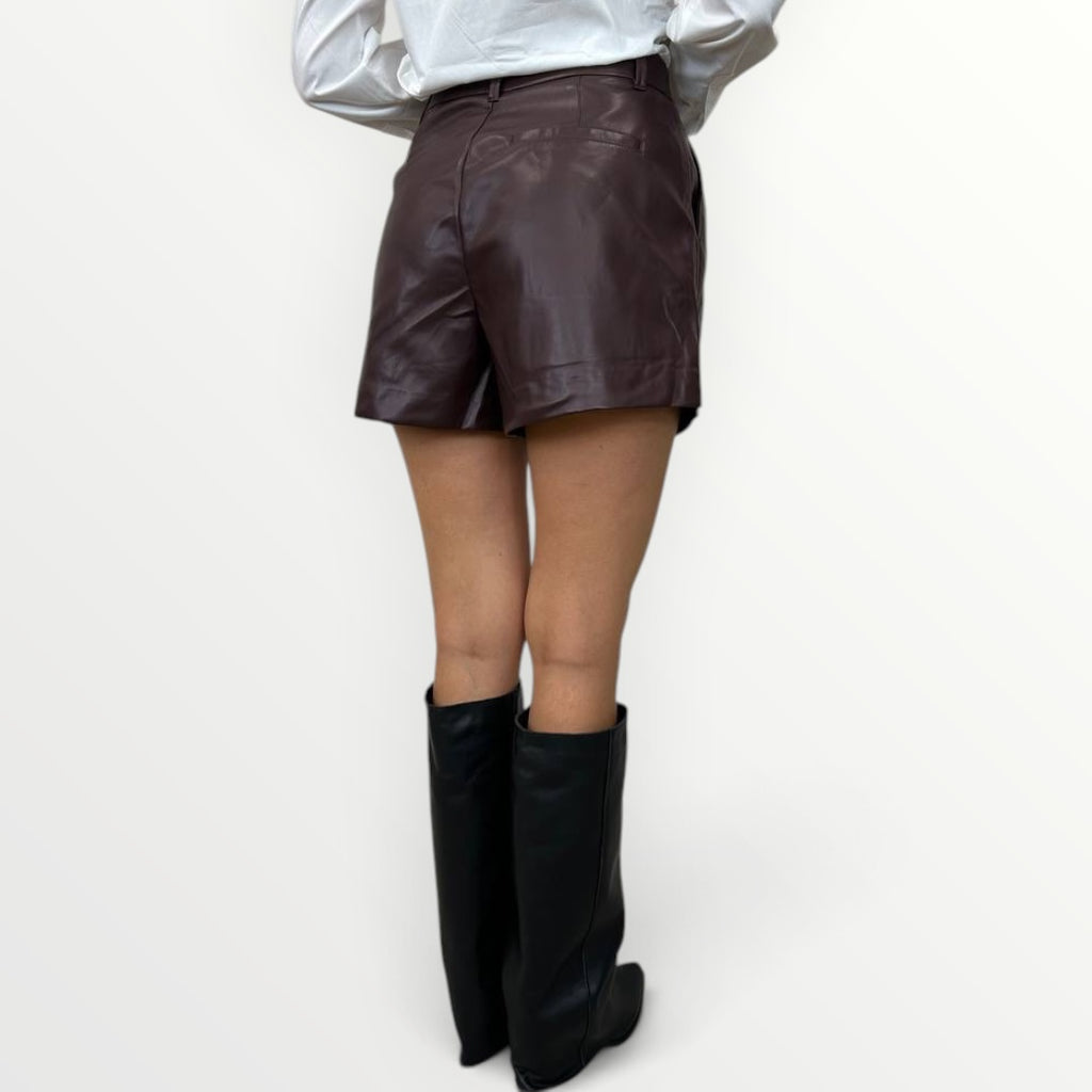 ONLY - SHORT SMOOT