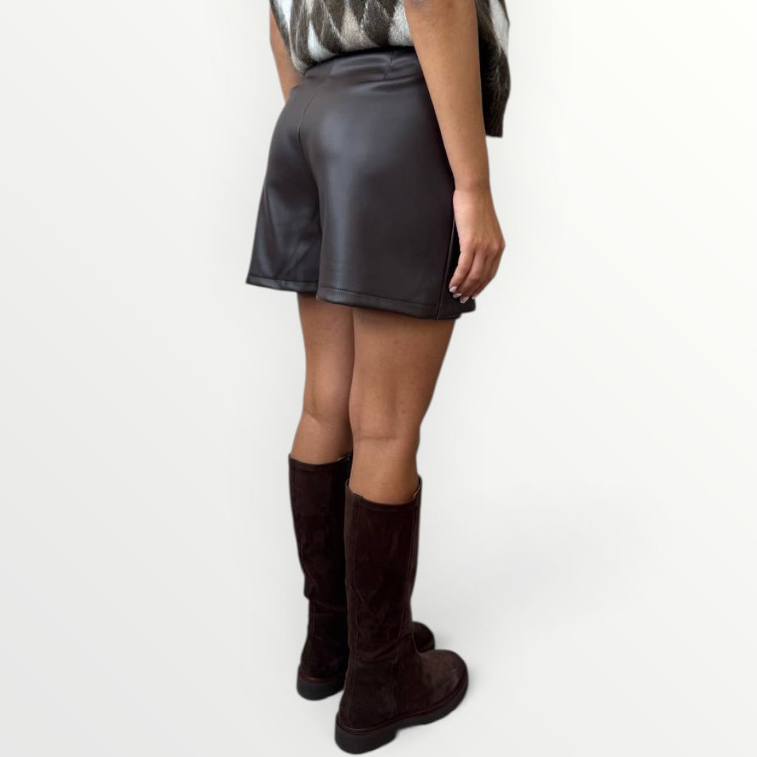 LOFT.73 - SHORT CANDITO