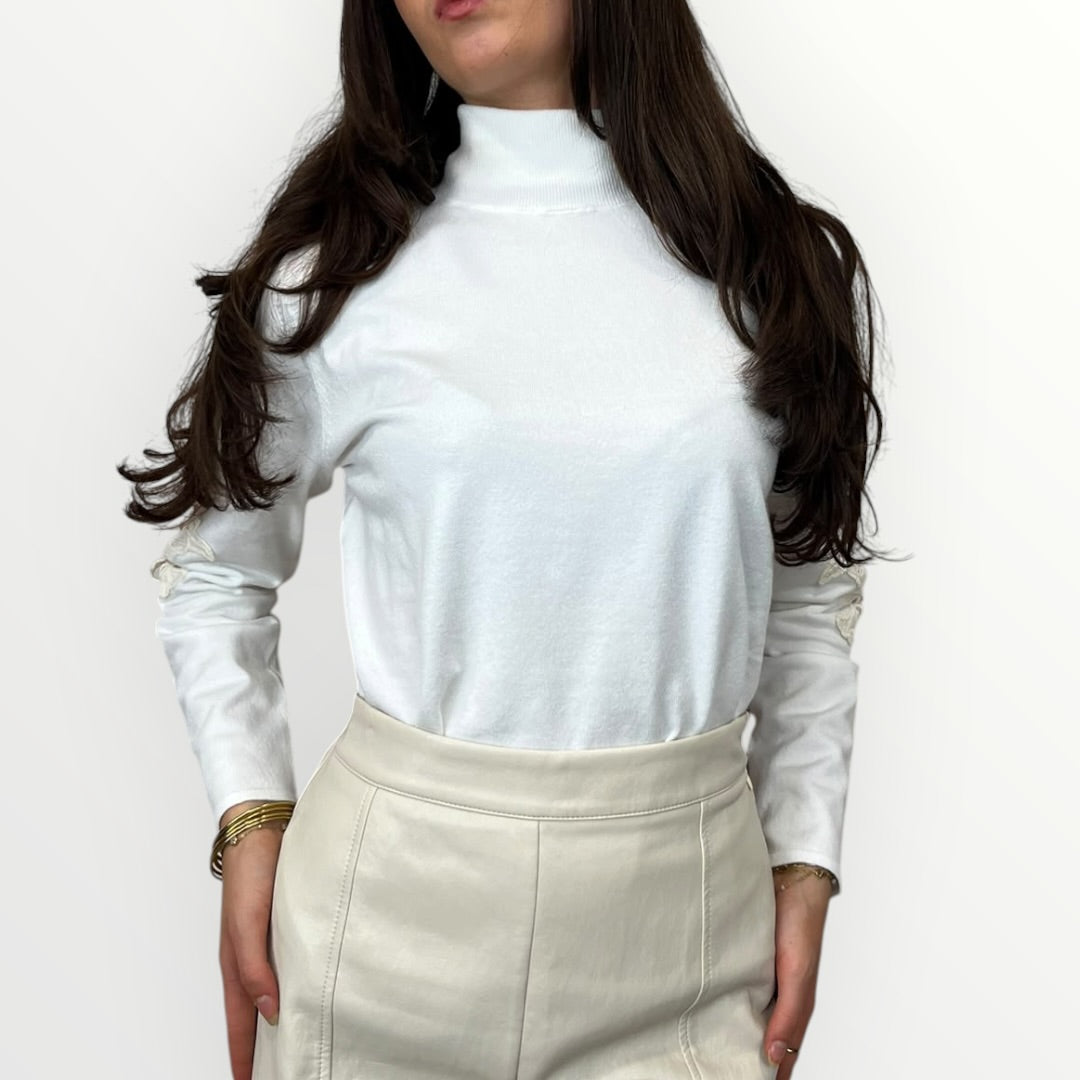 NO SECRETS - MAGLIA DOLCEVITA CON RICAMI