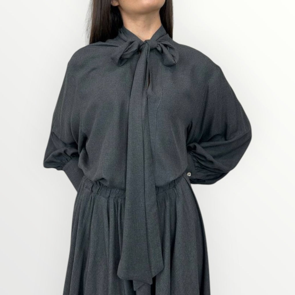 PHILIA LOFT - CAMICIA CON AMPIO FIOCCO FRONTALE